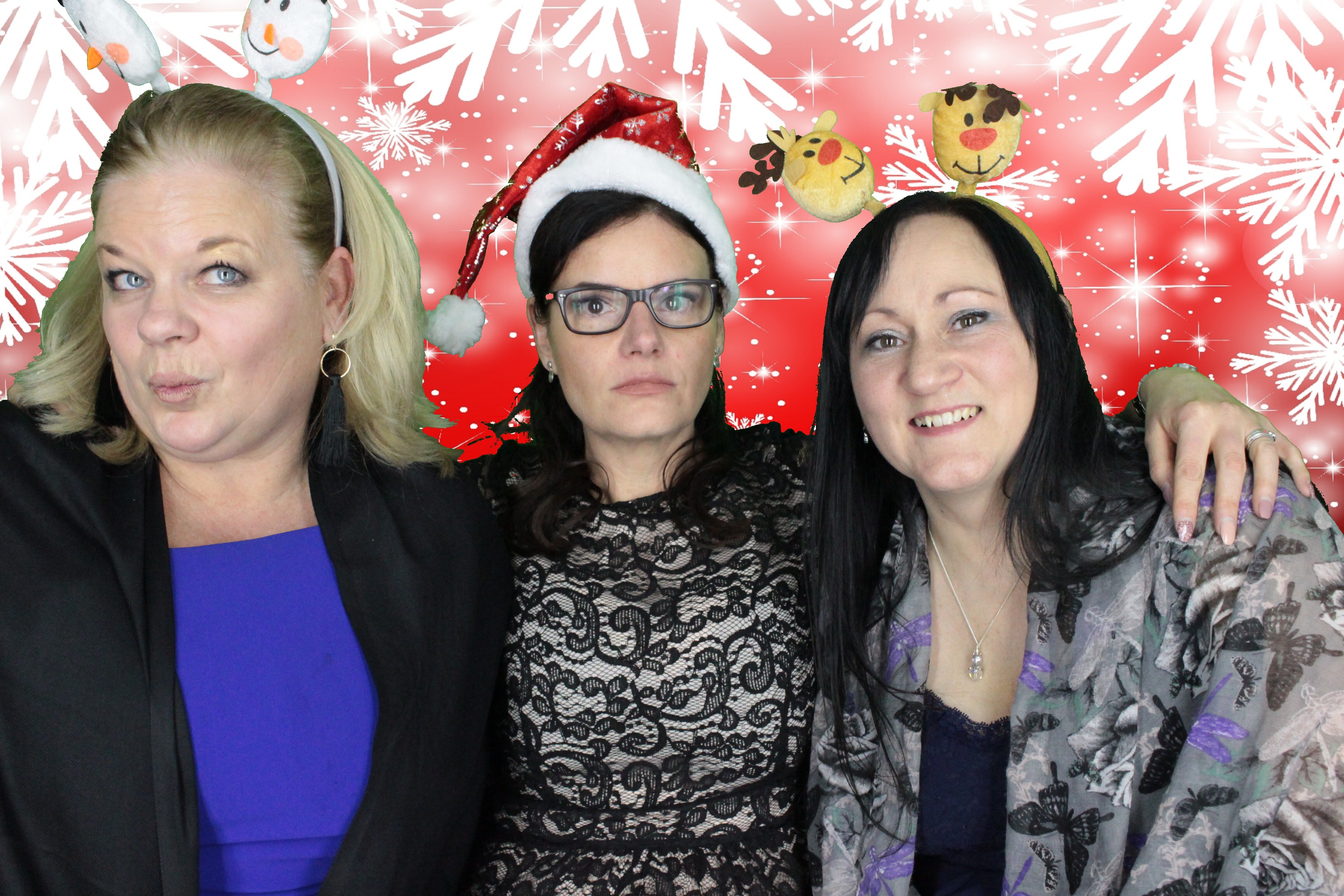 Upavon Officers' Mess Christmas Party | View more photos from the event at gallery.myphotoboothexperience.co.uk/u/MyPhotoBoothExperienceLtd/Upavon-Officers-Mess-Christmas-Party
